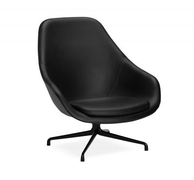 Schwarzer About a Lounge AAL 91 Drehsessel von Hay, moderner Ledersessel mit Drehfuß.